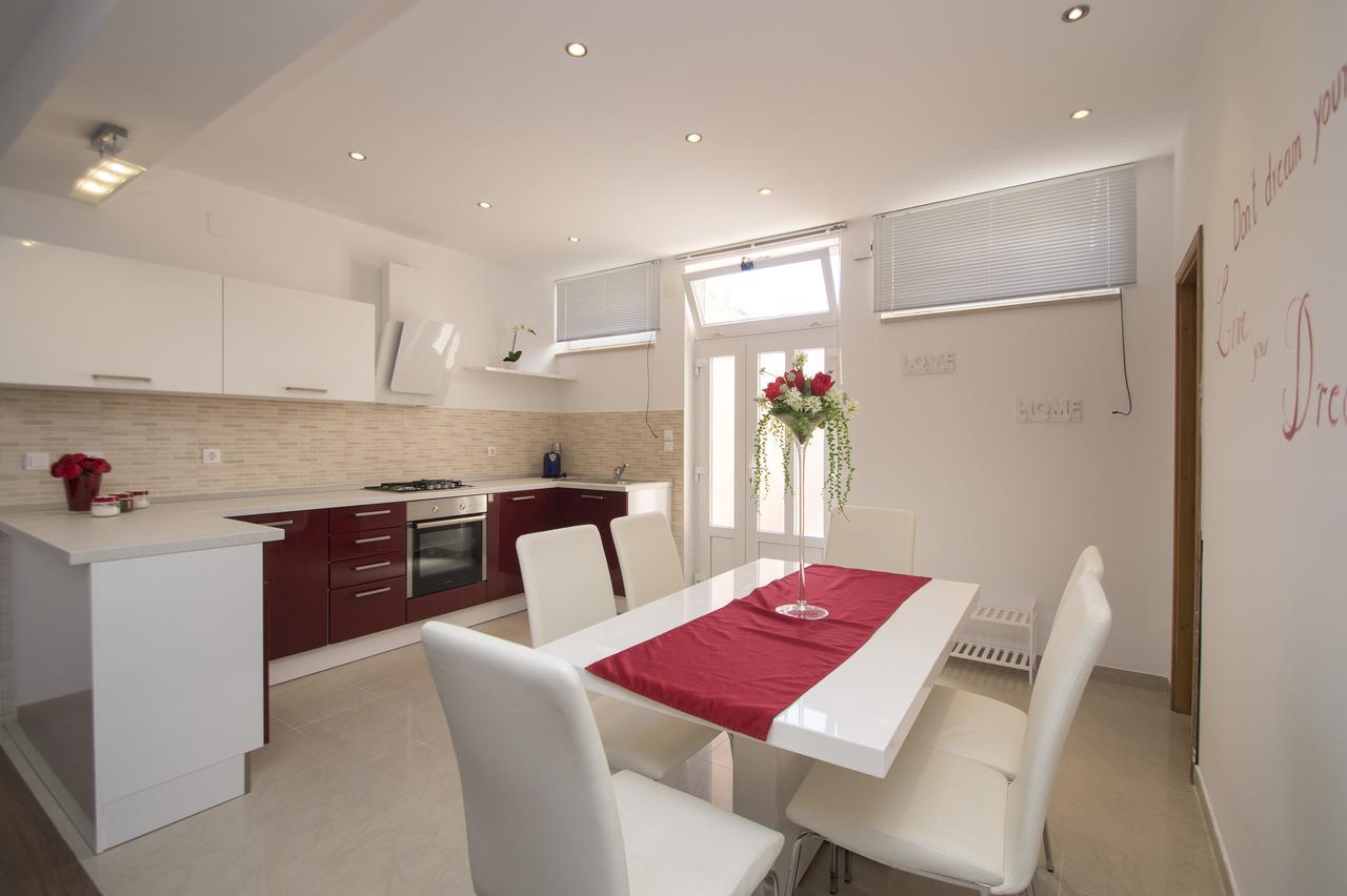קורצולה Fantasy Apartment מראה חיצוני תמונה